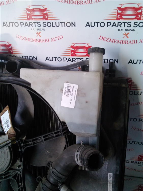 Vas expansiune NISSAN JUKE 1.6B an fabr. 2014