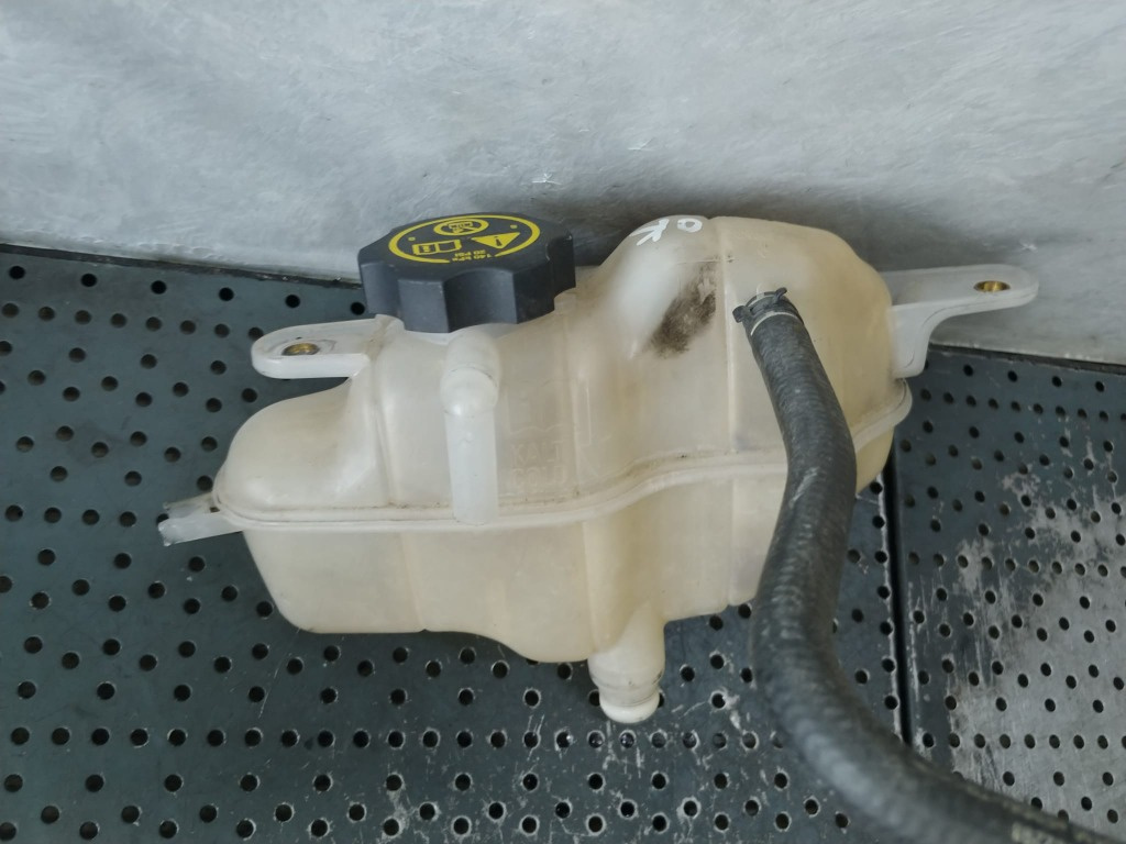Vas expansiune opel corsa e 1.4 b 2014-2019