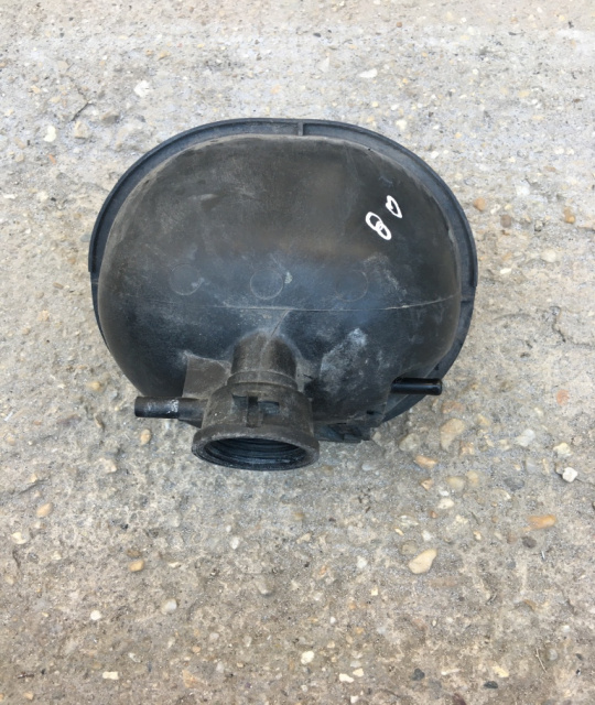 Vas expansiune Toyota Avensis 2 T25 [2002 - 2006] Liftback 2.0 D MT (116 hp) (T25) D-4D - 1CD-FTV