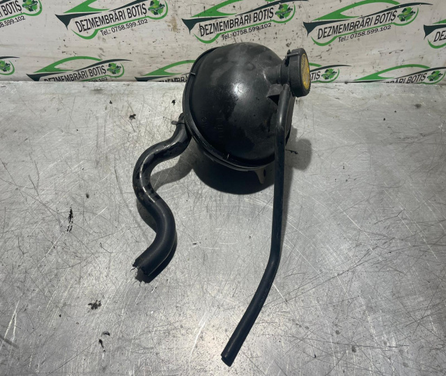 Vas expansiune Toyota Avensis 2 T25 [2002 - 2006] Sedan 2.0 D MT (116 hp)