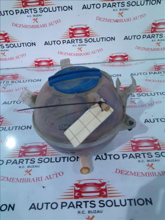 Vas expansiune VOLKSWAGEN JETTA 1.9 TDI an fabr. 2008