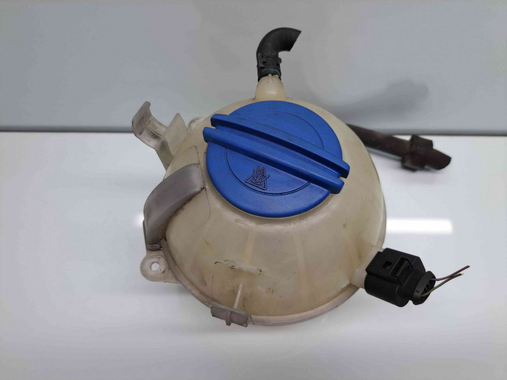 Vas expansiune Volkswagen Jetta 3 (1K2) [Fabr 2005-2010] 1K0121407A