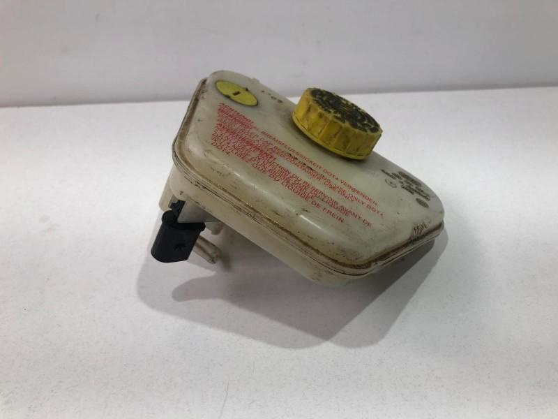 Vas lichid frana 4e0611301a Audi A8 D3/4E [2002 - 2005]