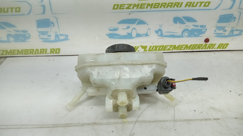 Vas lichid frana 8w0611301 Audi A4 B9 [2015 - 2020] 2.0 tfsi CYMC