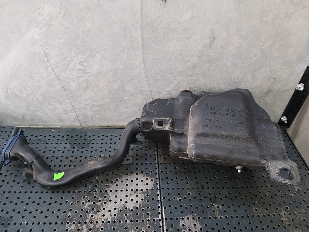 Vas lichid parbriz 1.6 tb mercedes cla x117 a2468690120