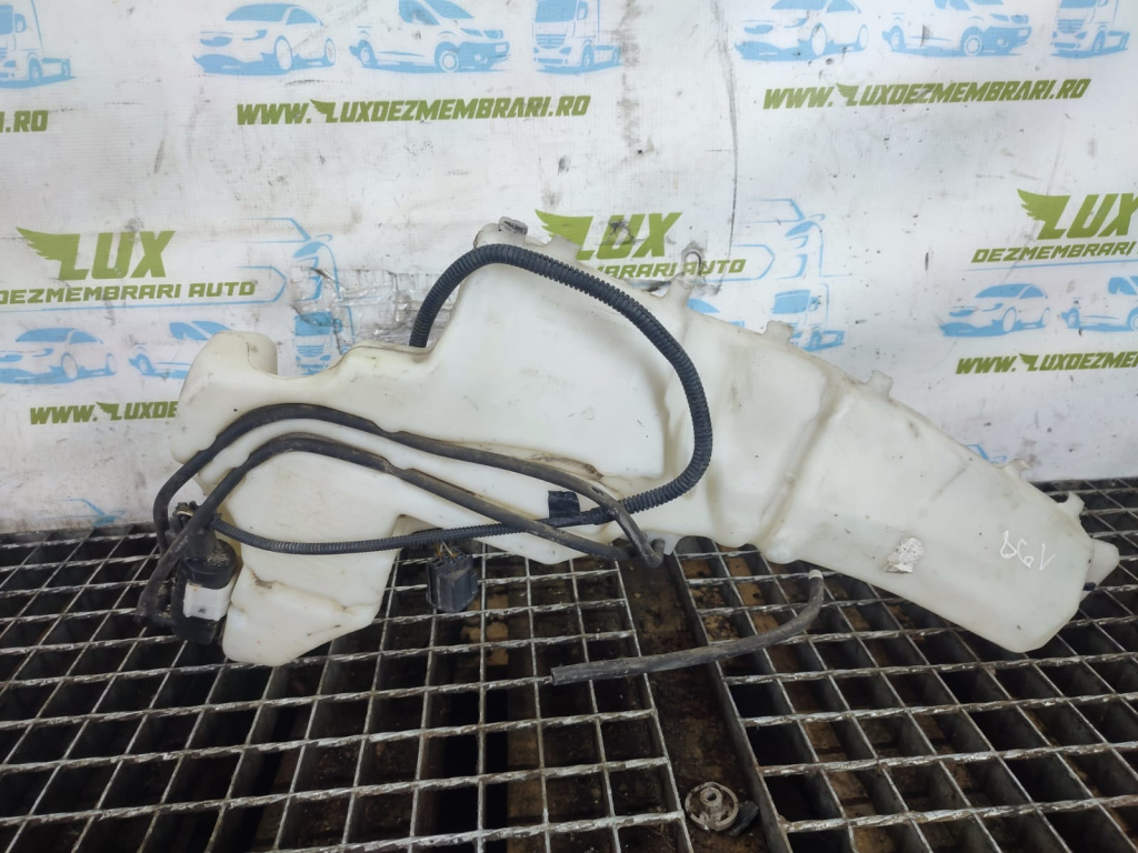 Vas lichid parbriz 4m51-13k163-ag Ford Focus 2 [facelift] [2008 - 2011] 1.6 tdci HHDA