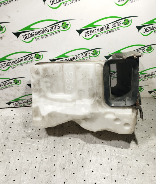 Vas lichid parbriz 61.66 7 179 449-01 BMW Seria 5 E60/E61 [2003 - 2007] Sedan 530d MT (218 hp)