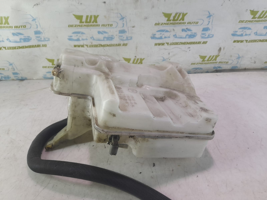 Vas lichid parbriz 717945101 2.0 d N47D200 BMW Seria 5 E60/E61 [facelift] [2007 - 2010] 2.0 d N47D20O0