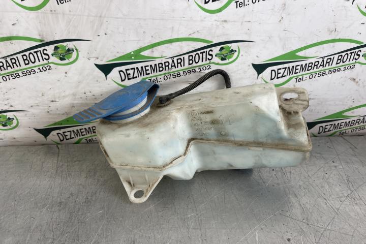 Vas lichid parbriz 8E0955451AP / 8E0 955 451 AP Audi A4 B7 [2004 - 2008] Avant wagon 5-usi 2.0 TDI MT (140 hp)
