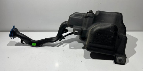 Vas lichid parbriz A2468690 Mercedes-Benz A-Class W176 [2012 - 2015]