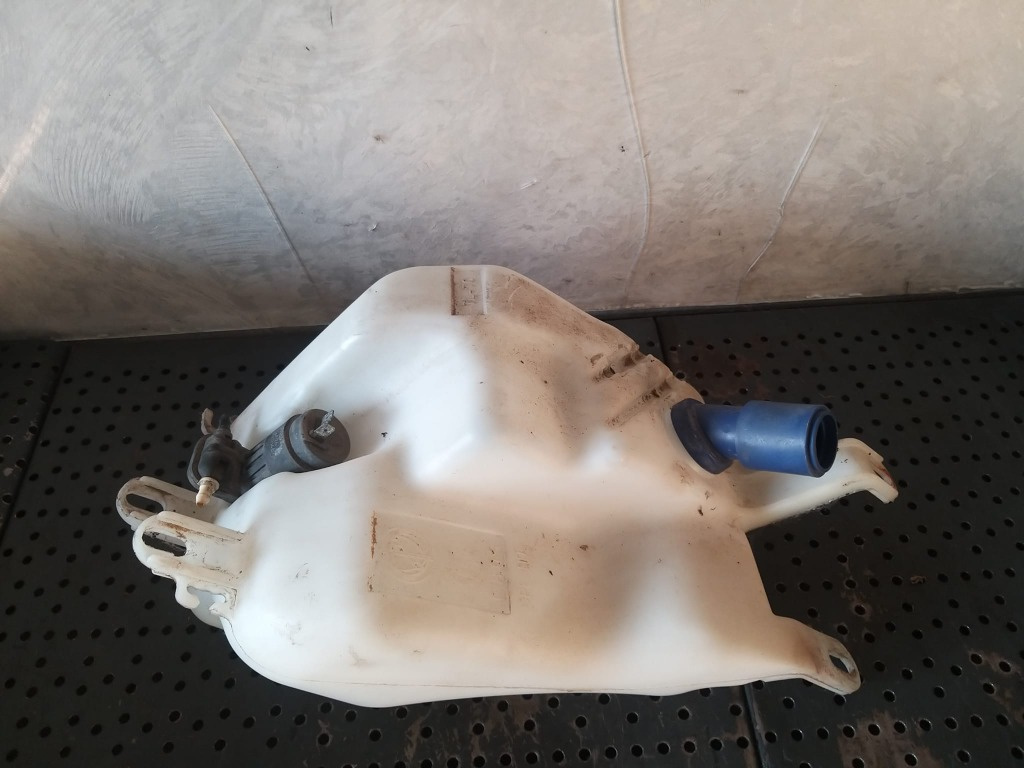 Vas lichid parbriz alfa romeo 147 937