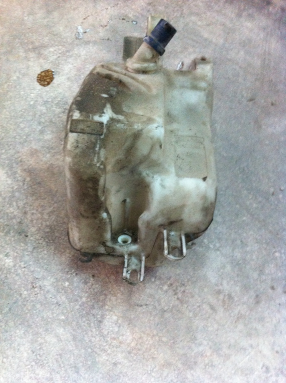 Vas lichid parbriz Alfa Romeo 156 932 [1997 - 2007] Sedan 2.4 JTD MT (136 hp)