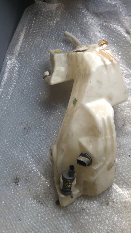 Vas lichid parbriz audi a4 b6 8e0955453qr
