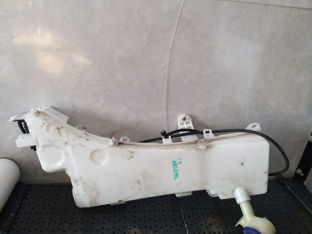Vas lichid parbriz citroen c5 aircross 9826400780 9810819180 a2c97931200