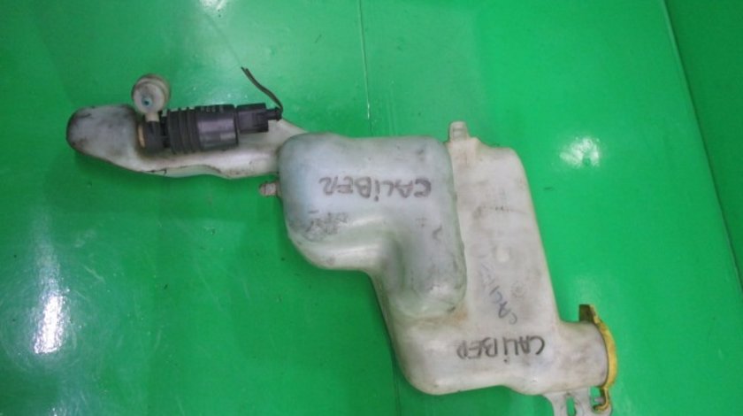 VAS LICHID PARBRIZ CU POMPITA COD 05303789AD DODGE CALIBER FAB. 2006 – 2012 ⭐⭐⭐⭐⭐