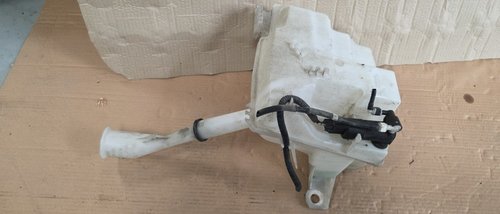Vas lichid parbriz Ford Focus 3 1.6 TDCI 2011 2012 2013 2014