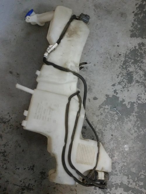 Vas lichid parbriz ford focus c-max 3m51-13k163 ac