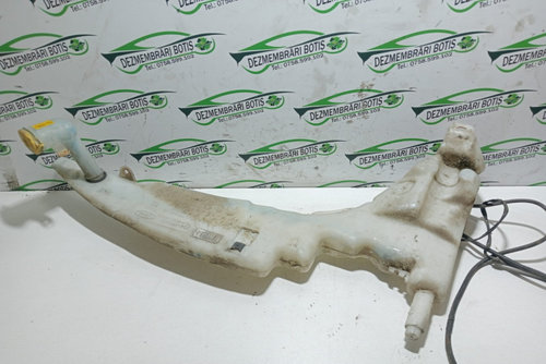 Vas lichid parbriz Ford Focus [facelift] [2001 - 2007] wagon 5-usi 1.6 MT (101 hp)