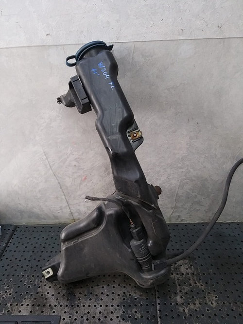 Vas lichid parbriz mercedes c class w204 a2048601560 a2048690020
