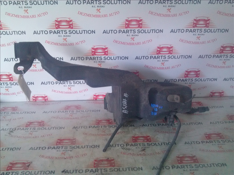 Vas lichid parbriz OPEL ASTRA H 1.7CDTI an fabr. 2010