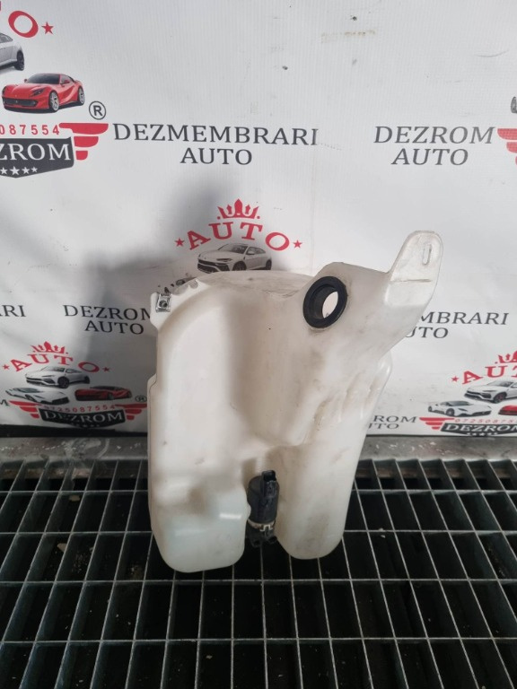 Vas lichid parbriz Renault Megane CC 1.6 16V cod piesa : 289105387R
