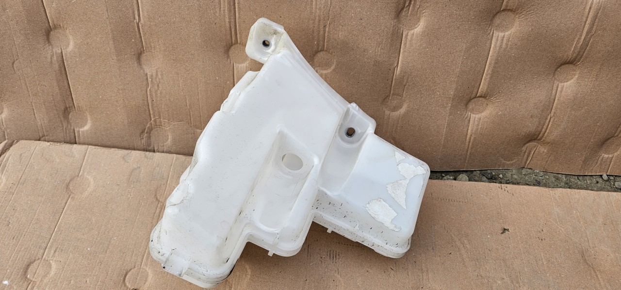 Vas lichid parbriz Skoda Scala / Kamiq / Fabia 4 2020 2021 2022 2023