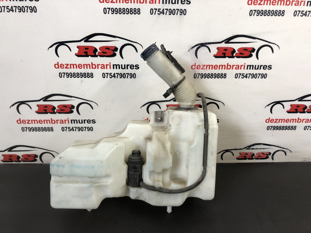Vas lichid parbriz strop gel Peugeot Boxer sedan 2018 (cod intern: 232322)