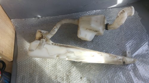 Vas lichid parbriz volvo s40 v50 2.0 d 4n51-13k163-ac