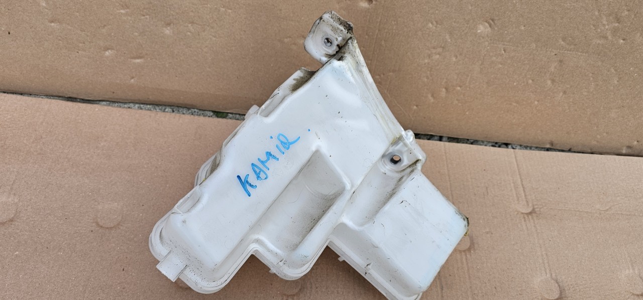 Vas lichid parbriz Vw Polo 2G / Skoda Kamiq 2018 2019 2020 2021