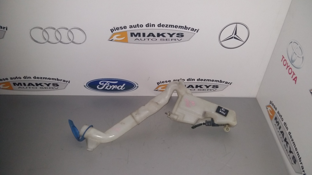Vas lichid parbriz VW Polo 9N 2004-2008