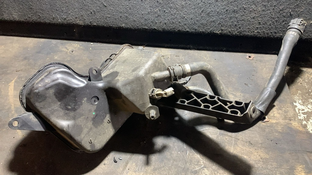 Vas lichid racire BMW seria 5 525 E60 motor 2.5 diesel cutie manuala