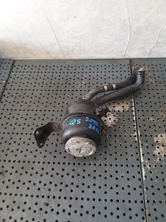 Vas lichid servo 2.0 tdi audi q5 8r 4f0422371d