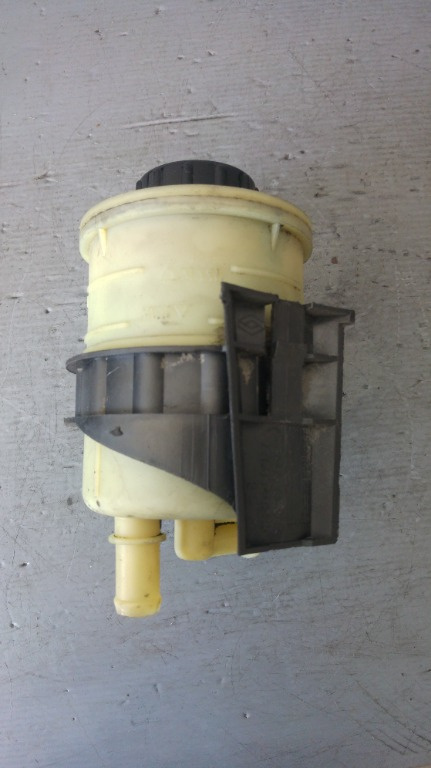 Vas lichid servodirectie 2.0 dci m9r renault trafic 2 7700782884