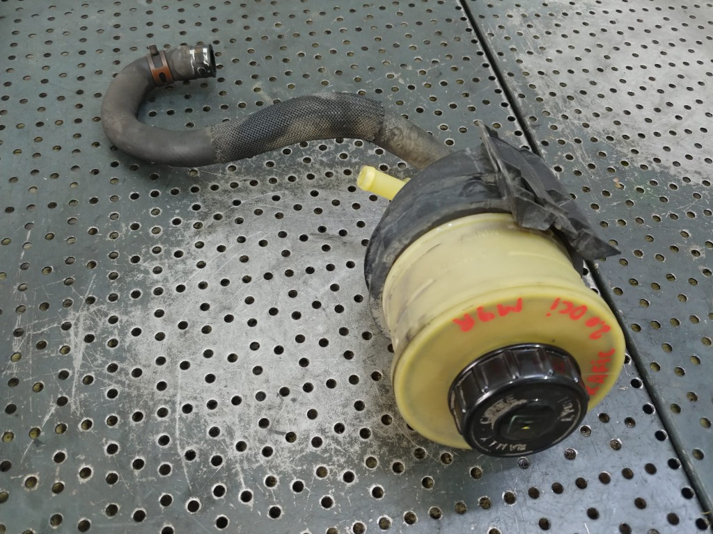 Vas lichid servodirectie 2.0 dci m9r renault trafic 2 7700782884