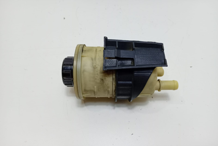 Vas lichid servodirectie 7700782884 Renault Trafic