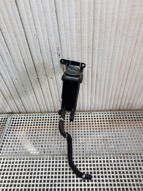 Vas lichid servodirectie A4 B7 2.0 TDI BRE 16 Valve 2007 OEM 8E0422373B