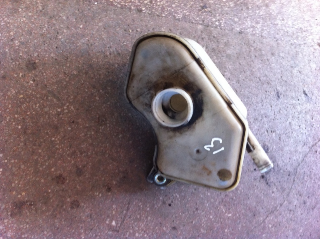 Vas lichid servodirectie Ford Ka [1996 - 2008] Hatchback 3-usi 1.3 MT (60 hp) (RB_) RBT BAA