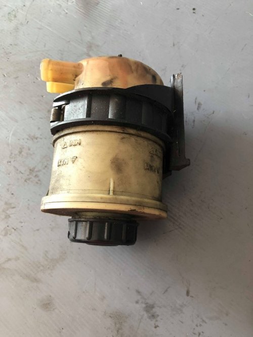 Vas lichid servodirectie renault laguna 1 megane 1.9 dci f9q 7700795347