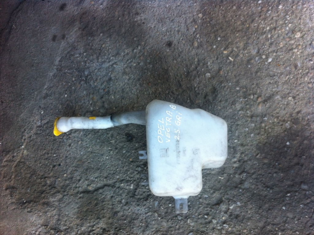 Vas lichid spalator parbriz Opel Vectra B [1995 - 1999] Sedan 4-usi 2.5 MT (170 hp) (36_) 2.5i V6