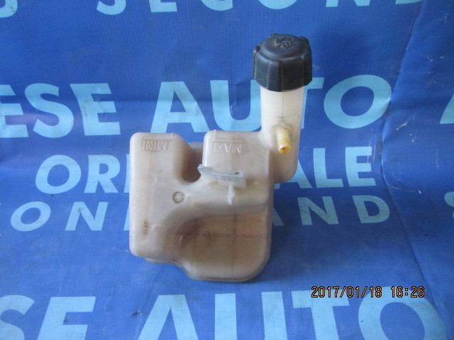 Vas stropitori Renault Laguna: 8200008864
