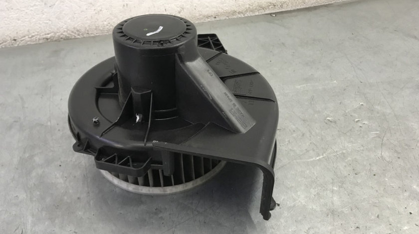 Ventilator aer bord Volkswagen Polo 5-door 1.6 TDI DSG 7 Trepte, 90cp sedan 2011 (6Q1819015)