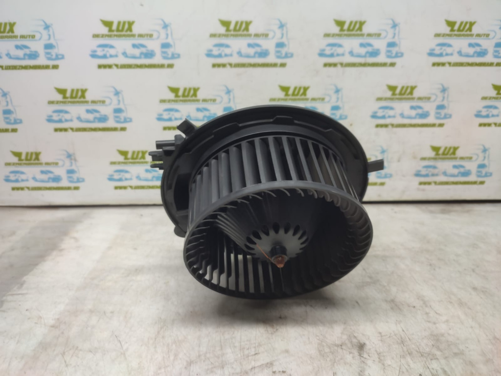 Ventilator aeroterma 5q0907521f 1.5 TSI DHFA Volkswagen VW Passat B8 [2014 - 2020]