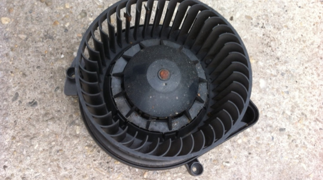 Ventilator aeroterma Audi A4 B6 [2000 - 2005] Avant wagon 5-usi 2.0 FSI MT (150 hp) 2.0 FSI AWA