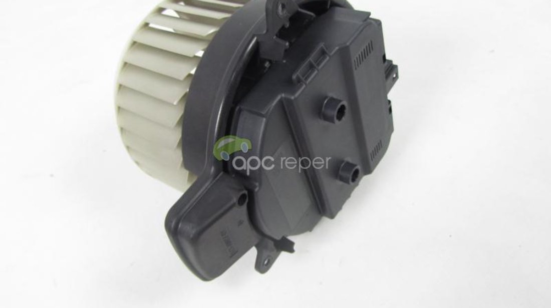 Ventilator Aeroterma Audi A8 4H/ A6 4g/ A7 cod 4H1820021B