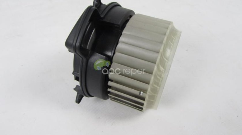 Ventilator Aeroterma Audi A8 4H/ A6 4g/ A7 cod 4H1820021B