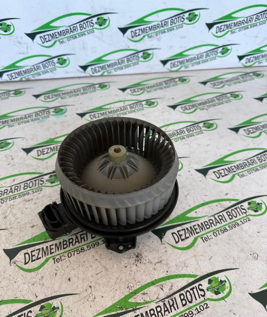 Ventilator aeroterma AV272700-0311 Suzuki Swift 3 [2004 - 2010] Hatchback 5-usi 1.3 MT (92 hp)