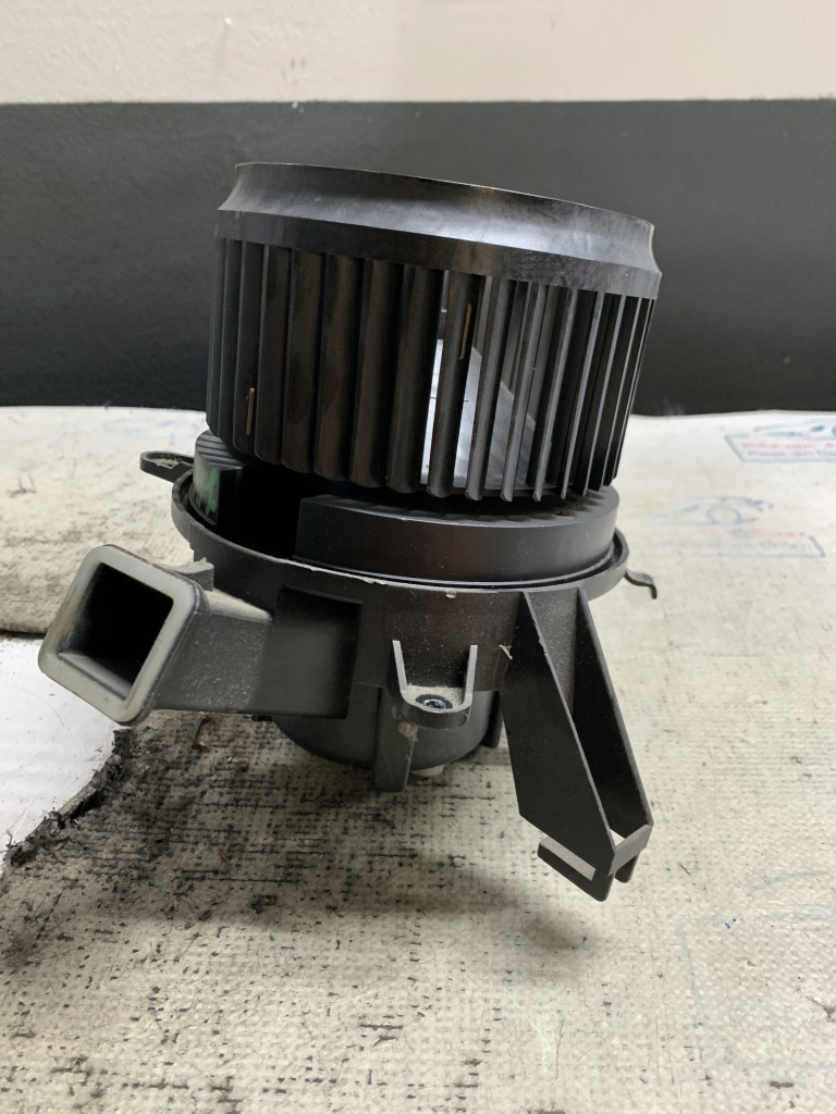Ventilator aeroterma bord Jeep Renegade - Motorina 2018, -