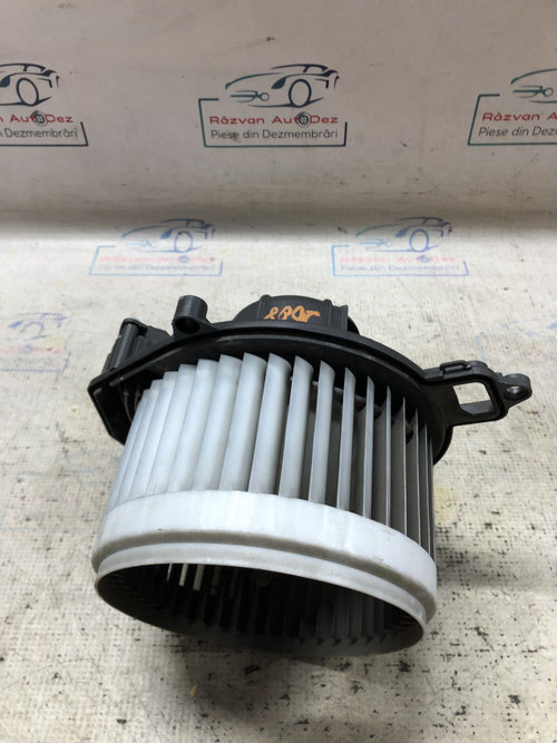 Ventilator aeroterma bord Peugeot Partner 1.6 Motorina 2008, 5E2228700