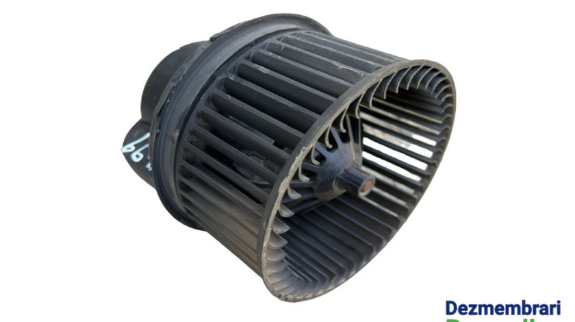 Ventilator aeroterma Cod: 3M5H-18456-EC Ford Focus 2 [2004 - 2008] wagon 5-usi 1.8 MT (125 hp)