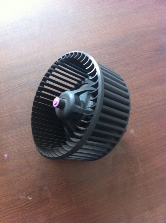 Ventilator aeroterma Renault Scenic 2 [2003 - 2006] Minivan 5-usi 1.4 MT (98 hp) II (JM0/1_)